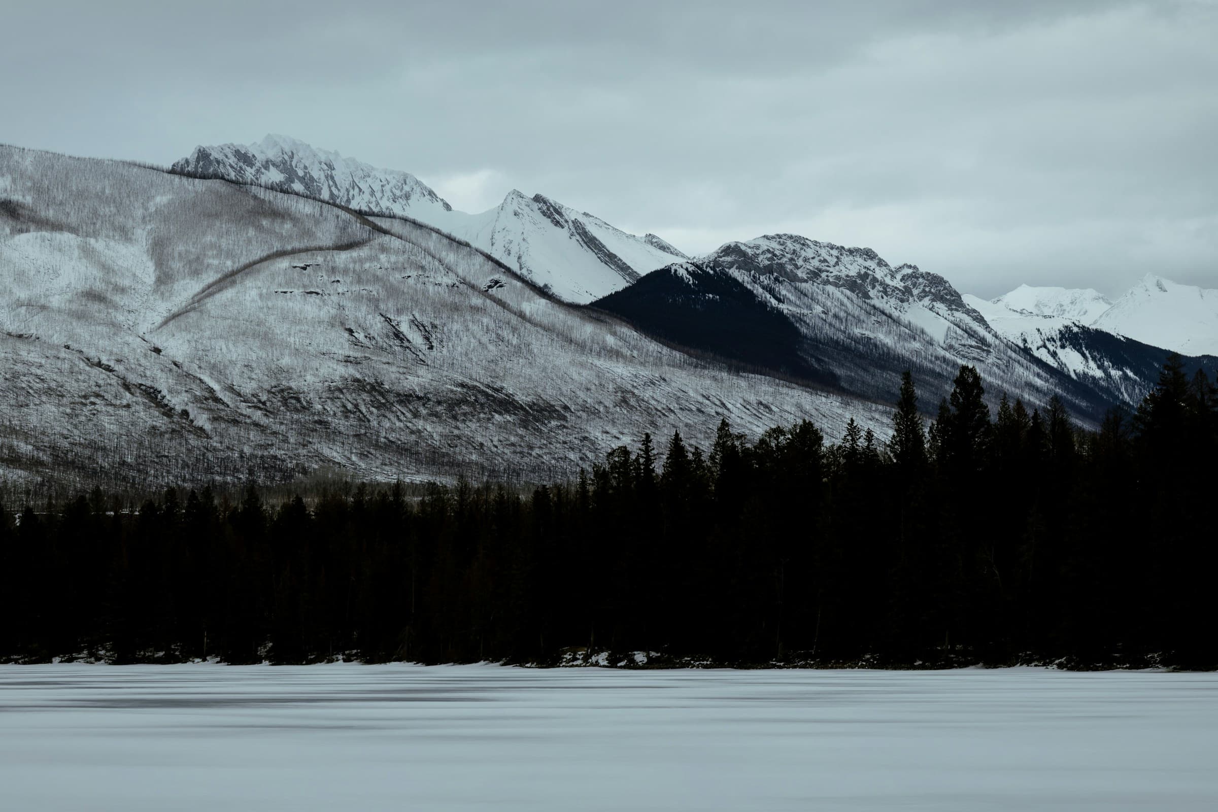 Canadian wilderness vista with mountains