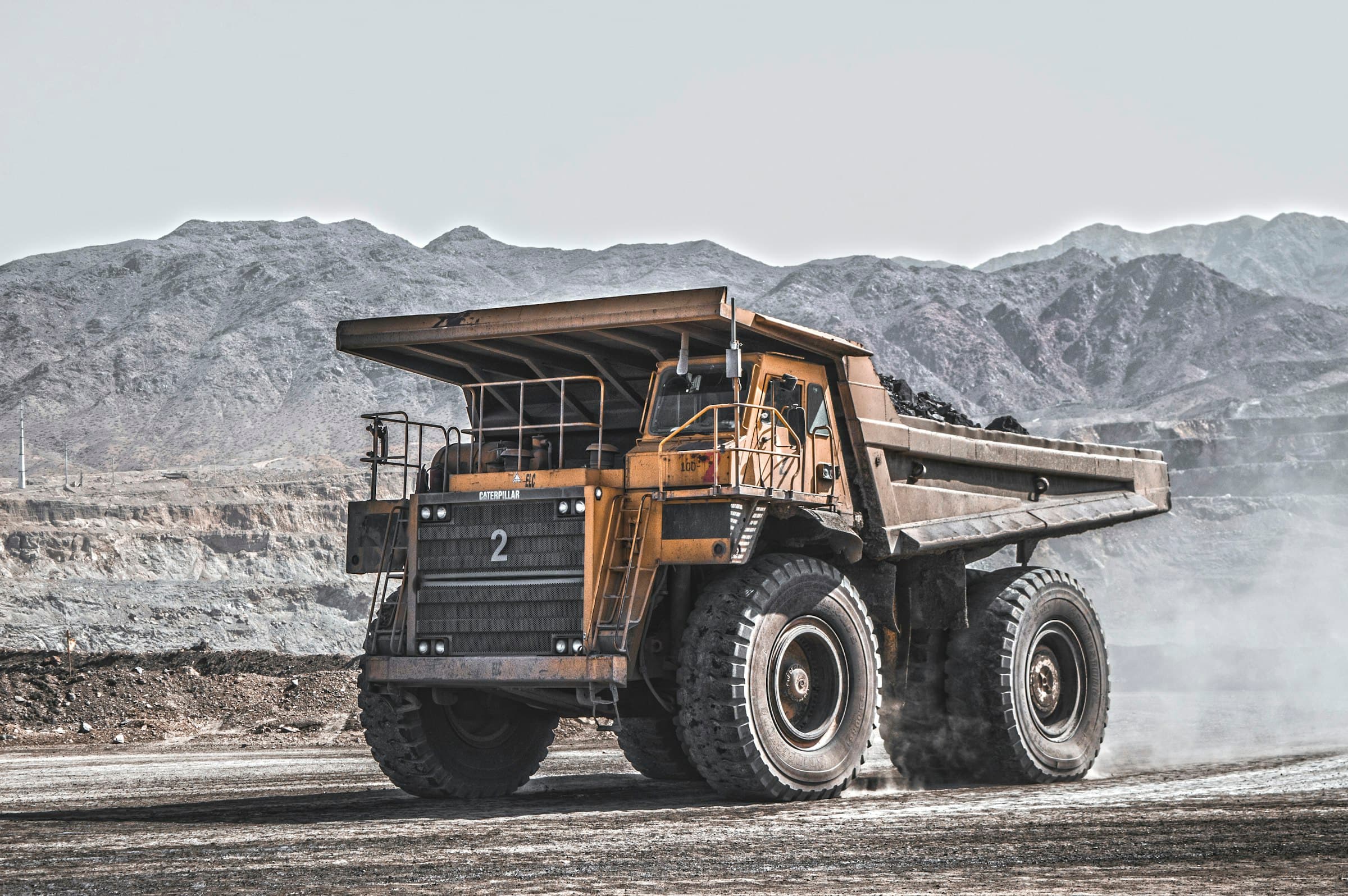 Mining haul truck