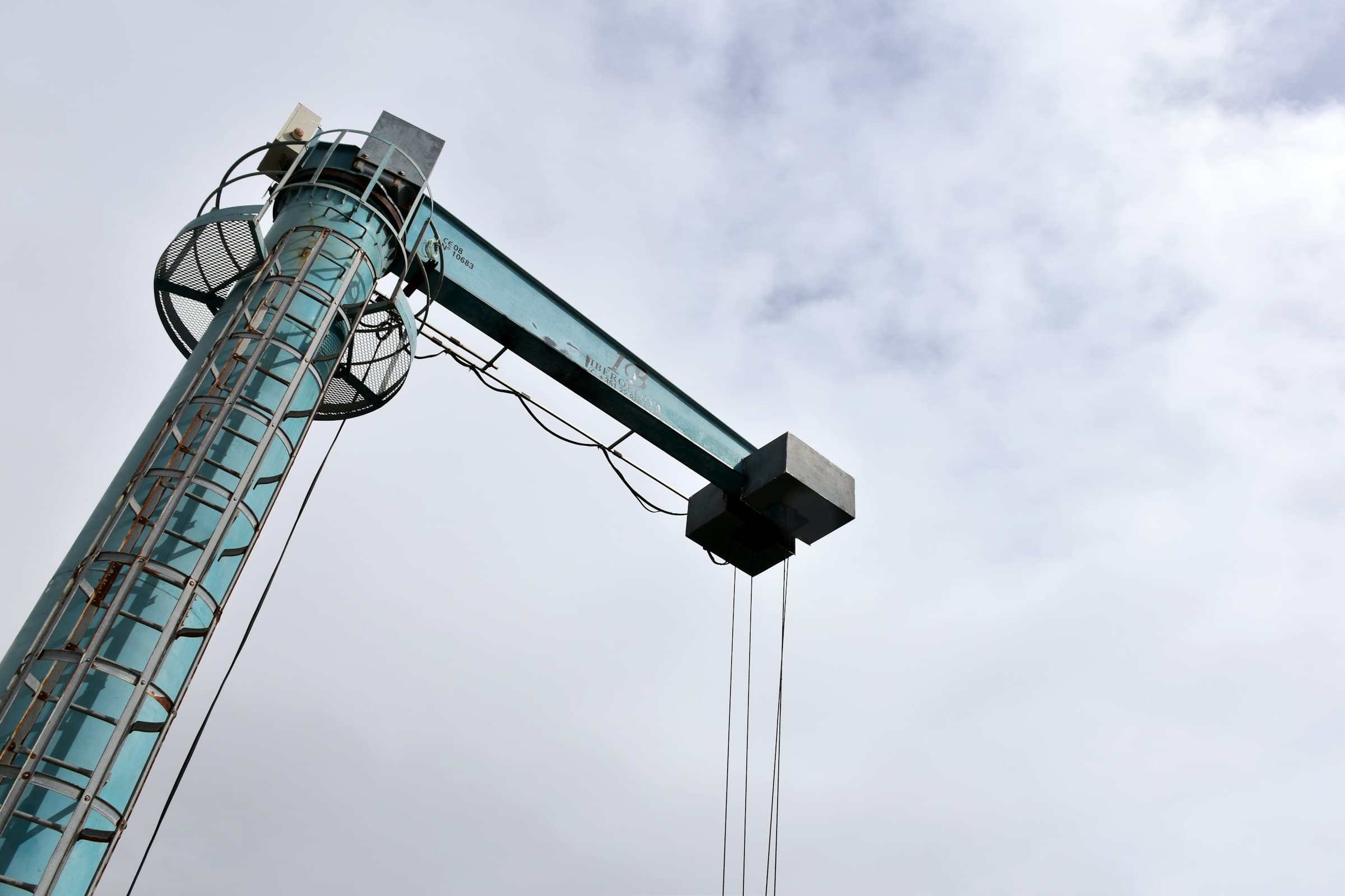 Crane counterweight detail