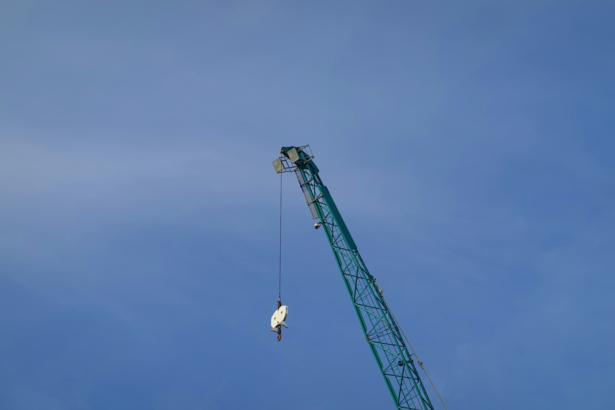 Crane hook + rigging